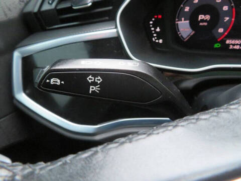 2021 Audi Q3 quattro Premium 40 TFSI