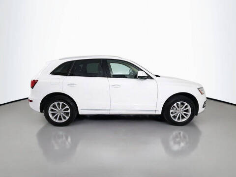 2015 Audi Q5 2.0T quattro Premium Plus