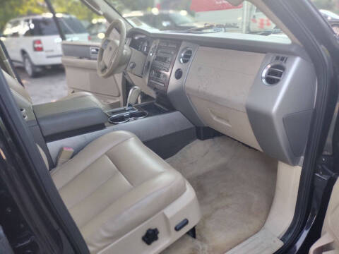 2011 Ford Expedition EL XLT