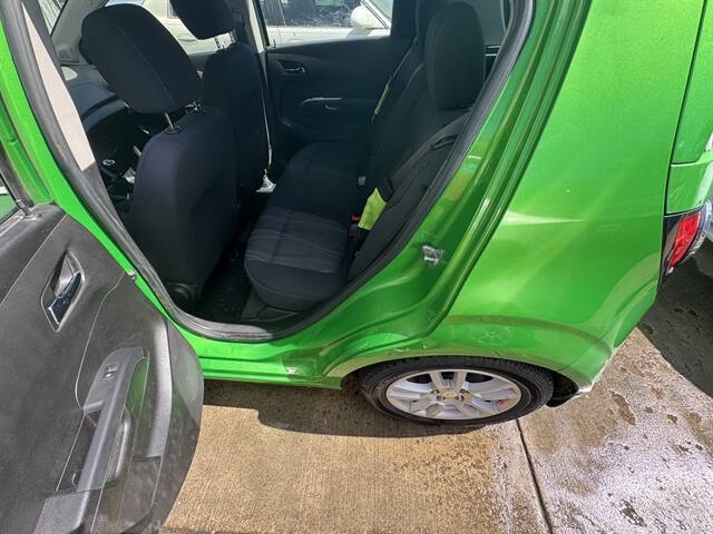 2014 Chevrolet Sonic LT Manual