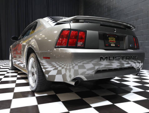 2002 Ford Mustang GT Deluxe