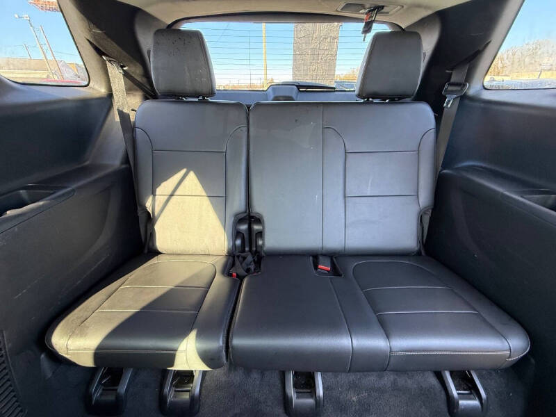 2021 Chevrolet Traverse LT Leather