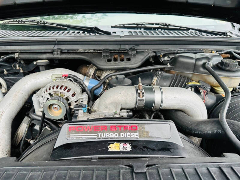 2004 Ford Excursion Limited