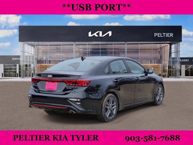 2021 Kia Forte GT Line