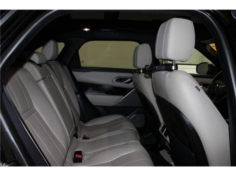 2019 Land Rover Range Rover Velar P250 R-Dynamic SE