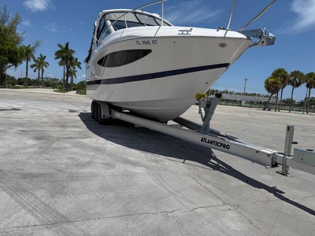 2012 Four Winns V305