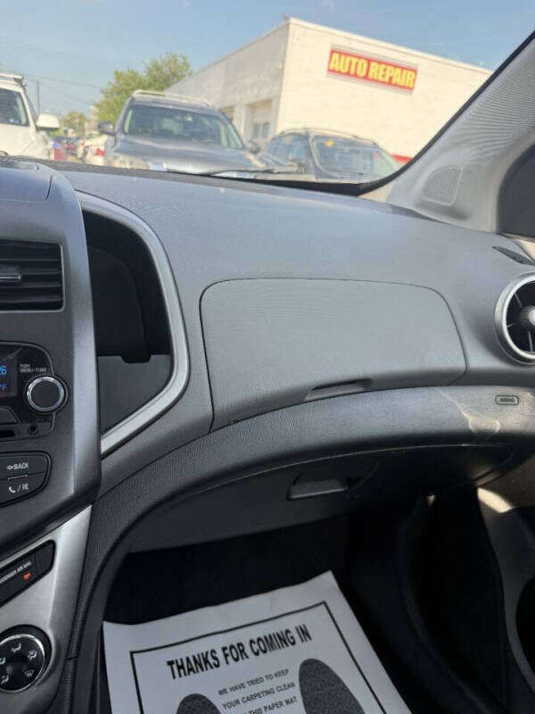 2015 Chevrolet Sonic LT Auto