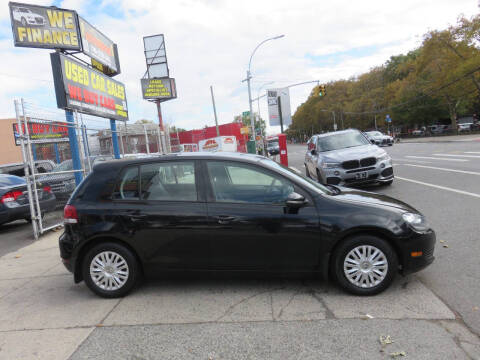 2014 Volkswagen Golf 2.5L PZEV