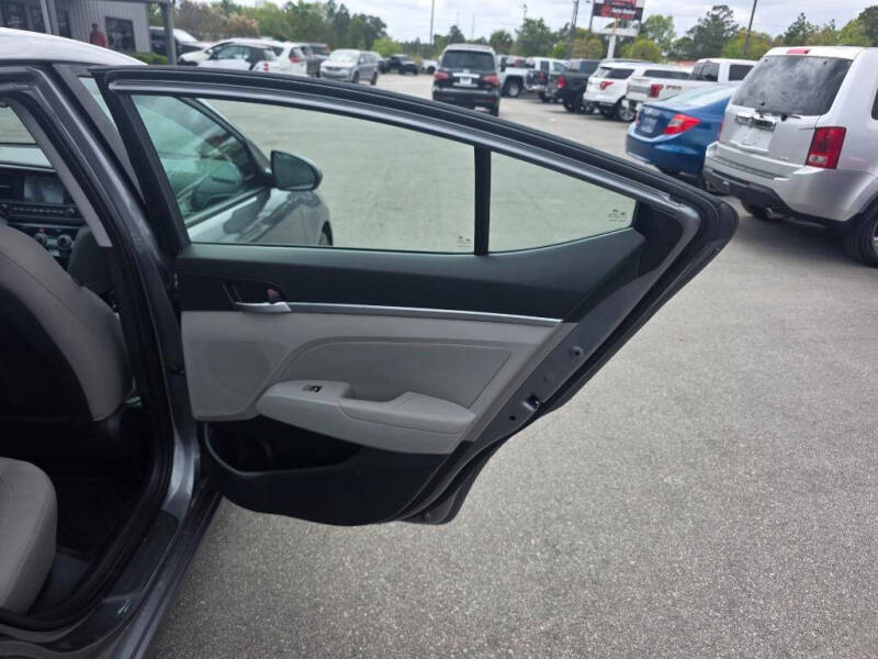 2019 Hyundai Elantra