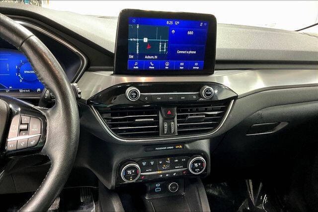 2021 Ford Escape Titanium