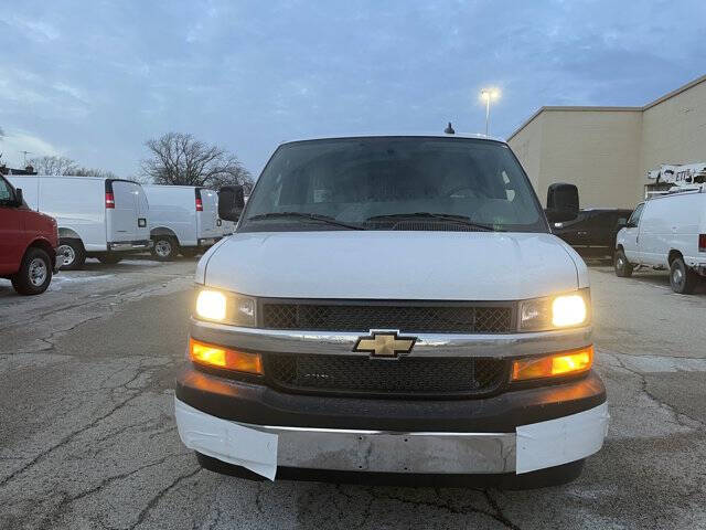 2025 Chevrolet Express 2500