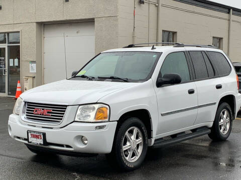 2009 GMC Envoy for sale at KG MOTORS in West Newton MA