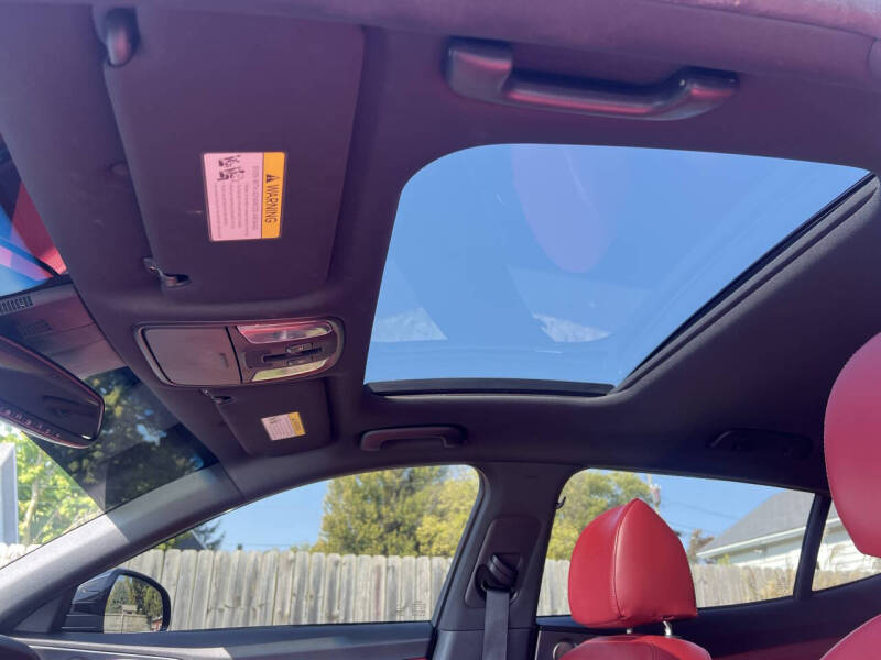 2021 Kia Stinger GT2