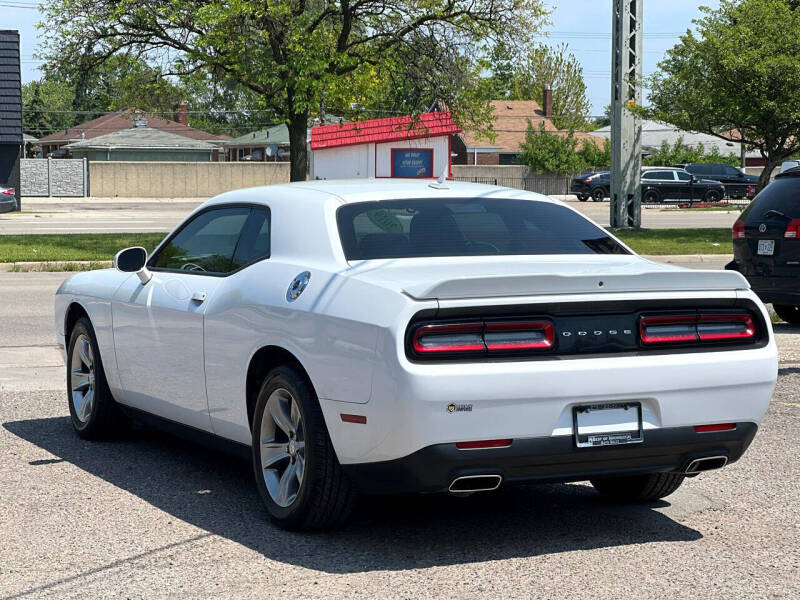 2019 Dodge Challenger SXT