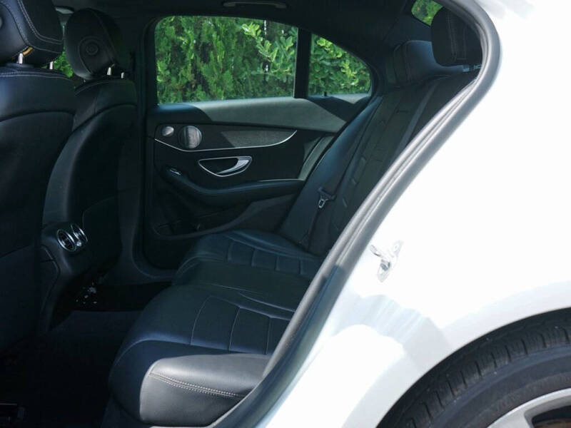 2019 Mercedes-Benz C-Class C 300