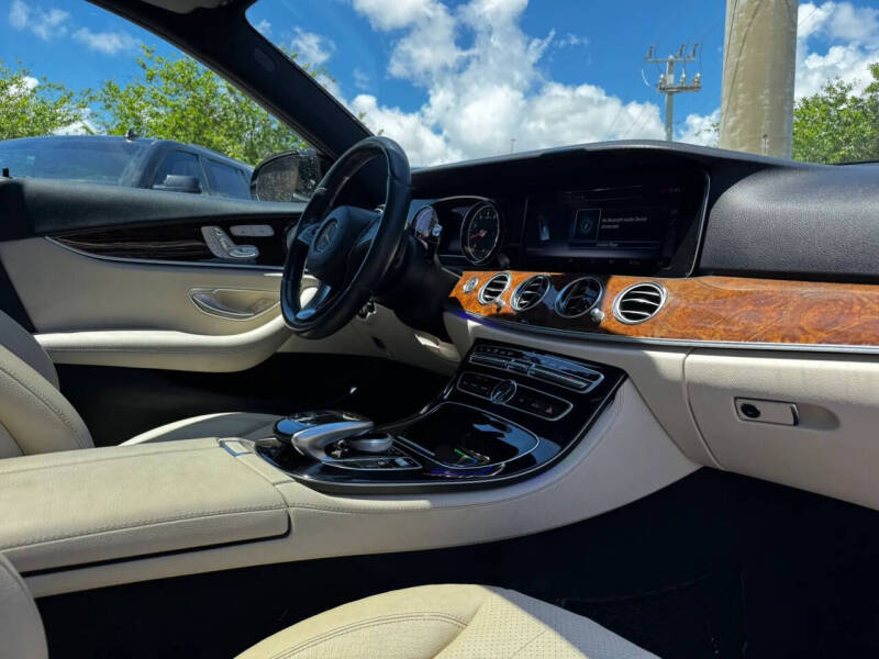 2017 Mercedes-Benz E-Class E 300