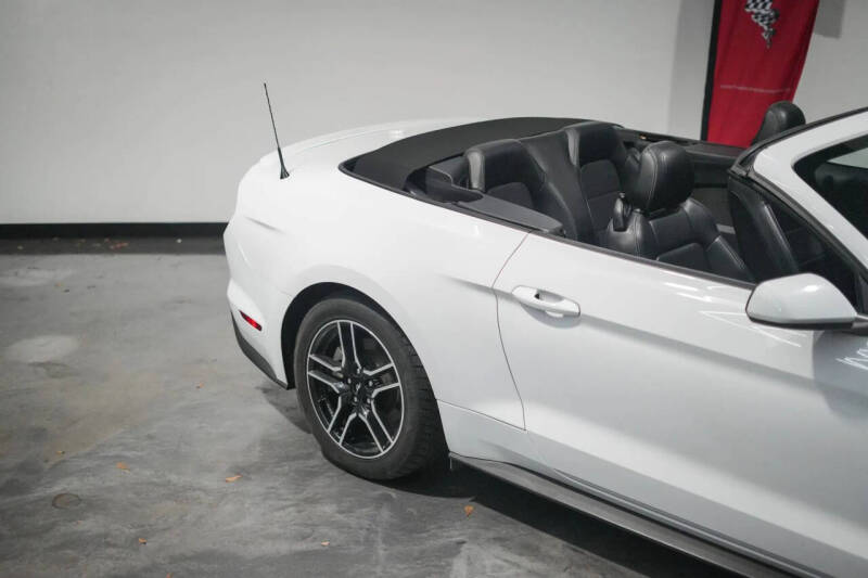 2021 Ford Mustang
