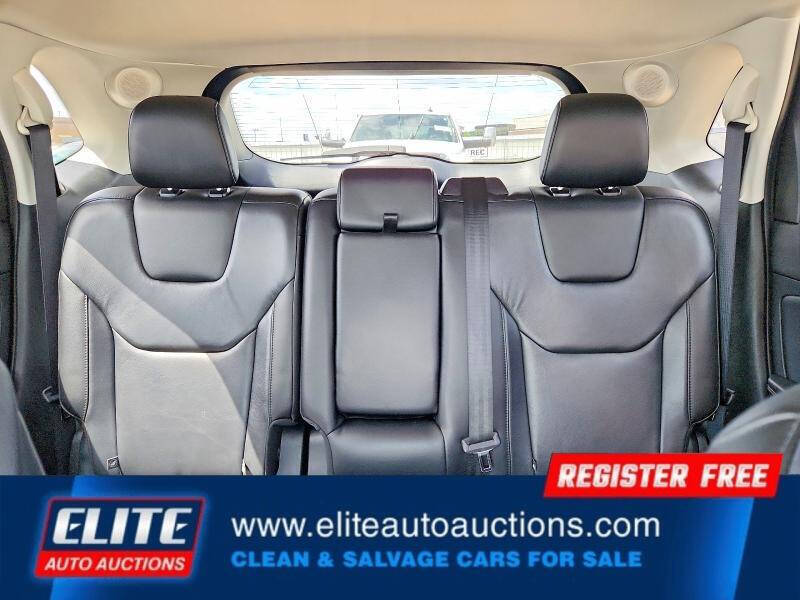 2019 Ford Edge Titanium