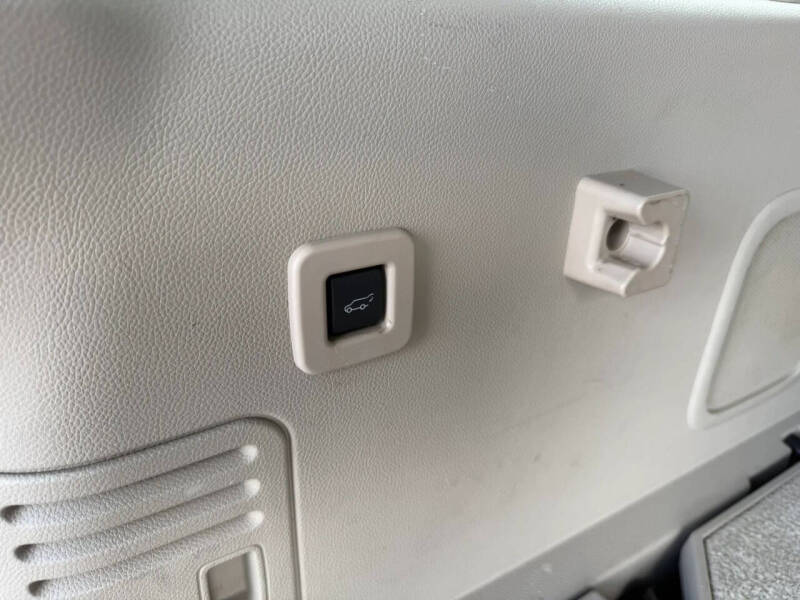 2012 Lincoln Navigator L