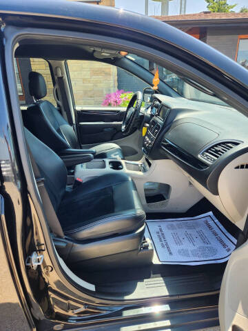 2016 Dodge Grand Caravan SXT