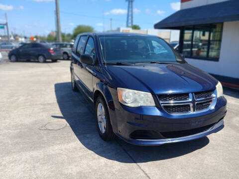2013 Dodge Grand Caravan American Value Package