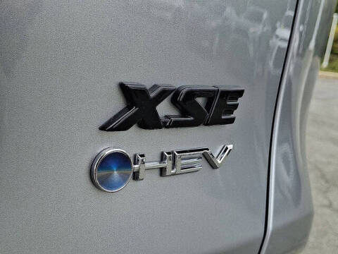2025 Toyota RAV4 Hybrid XSE