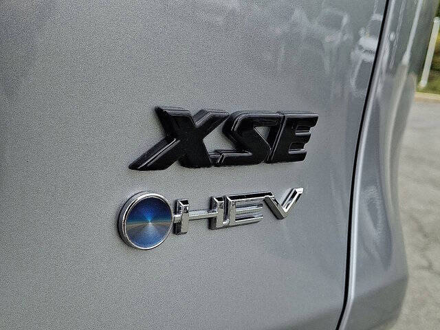 2025 Toyota RAV4 Hybrid XSE