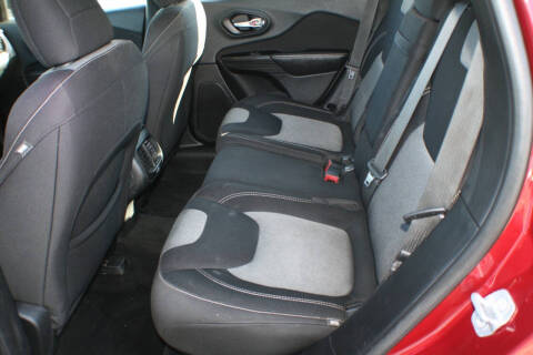2014 Jeep Cherokee Sport