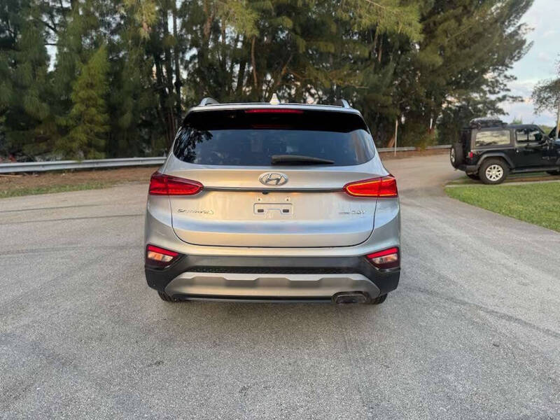 2020 Hyundai Santa Fe Limited 2.0T