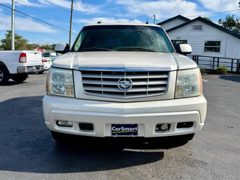 2003 Cadillac Escalade