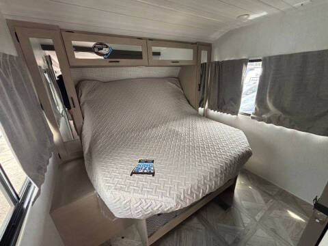 2024 Forest River SALEM 22RBSX