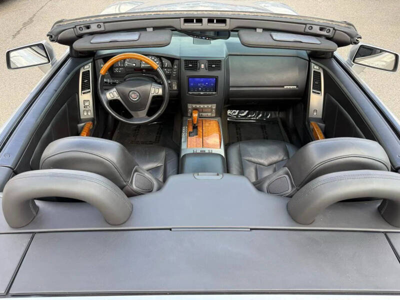 2004 Cadillac XLR