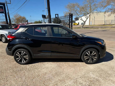 2020 Nissan Kicks SV