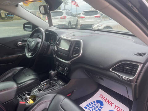 2019 Jeep Cherokee Trailhawk