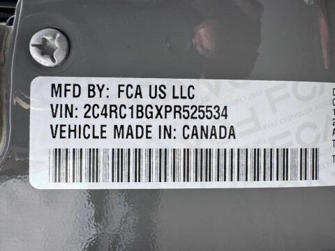 2023 Chrysler Pacifica Touring L