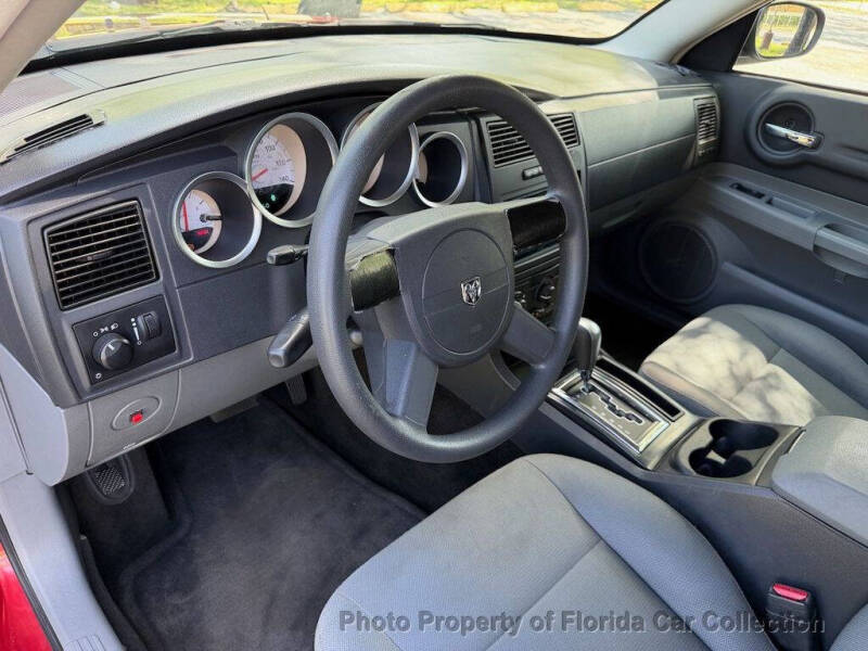2005 Dodge Magnum SXT