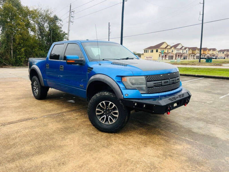 2013 Ford F-150 SVT Raptor photo 3