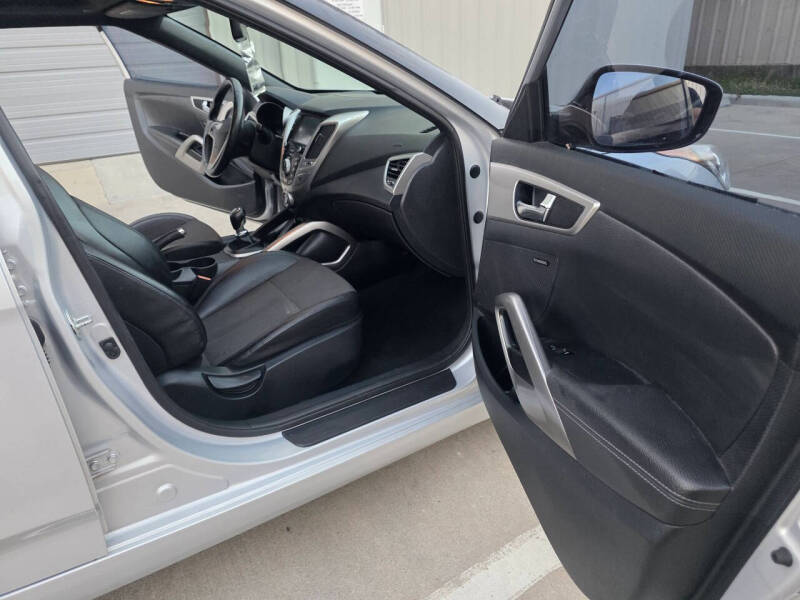 2016 Hyundai Veloster