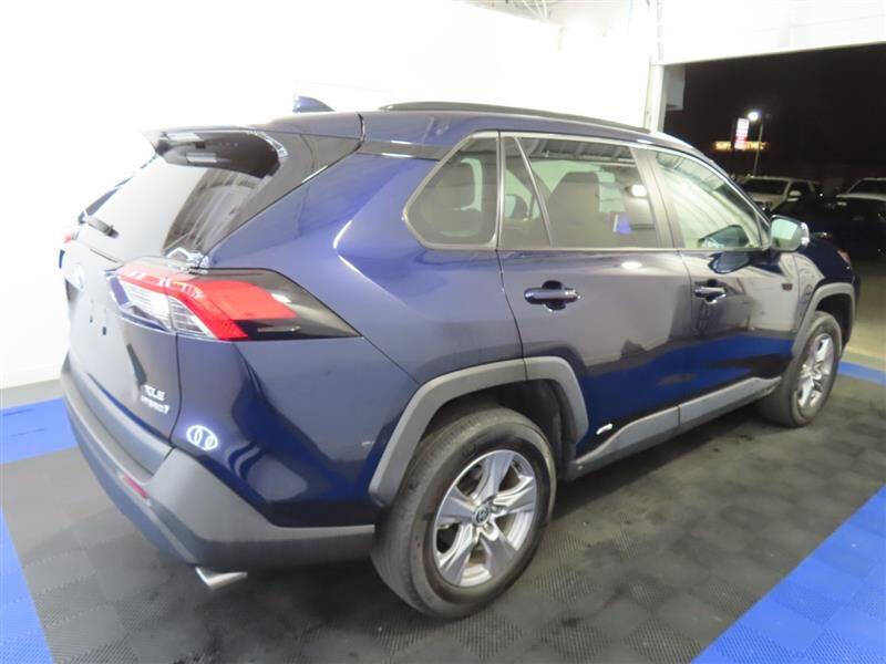 2023 Toyota RAV4 Hybrid XLE