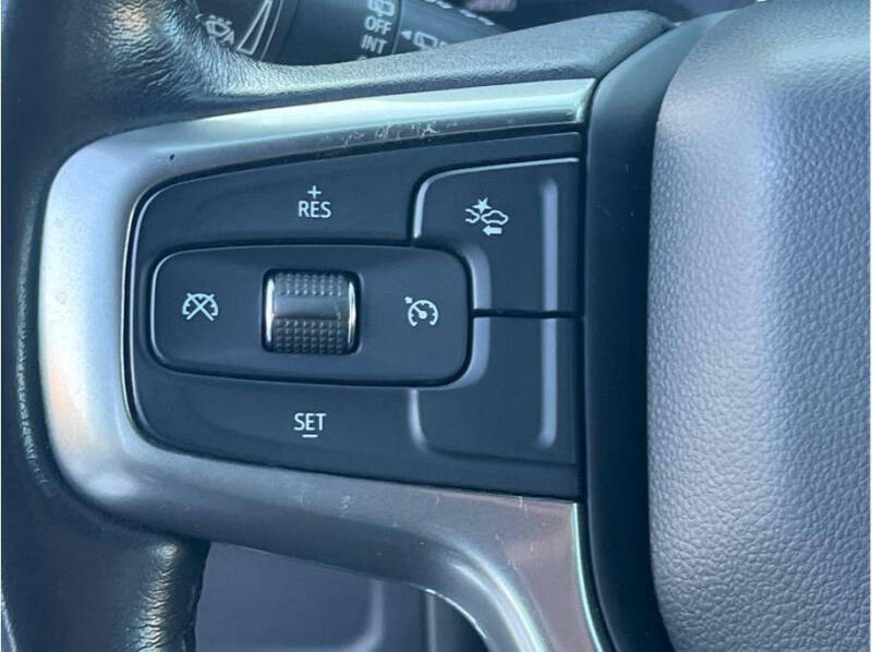 2021 Chevrolet Suburban LT