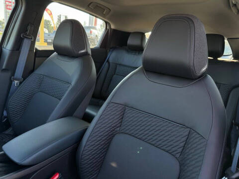 2026 Nissan LEAF Platinum+