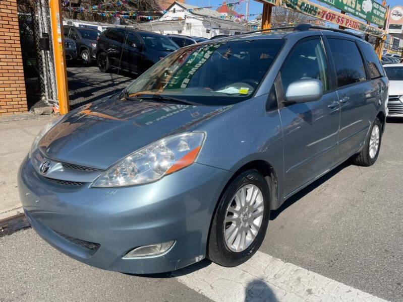 2008 Toyota Sienna for sale at Sylhet Motors in Jamaica NY