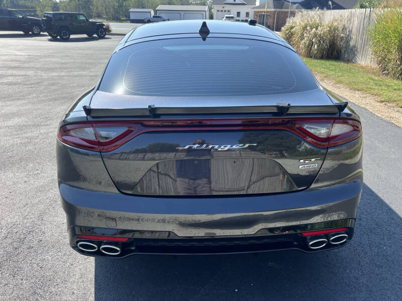 2021 Kia Stinger GT2