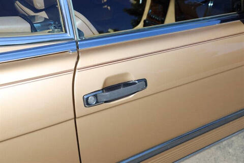 1986 Mercedes-Benz 560-Class 560 SL