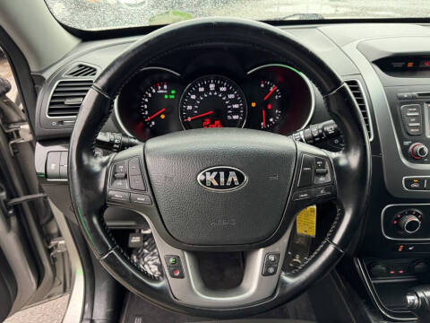 2015 Kia Sorento LX