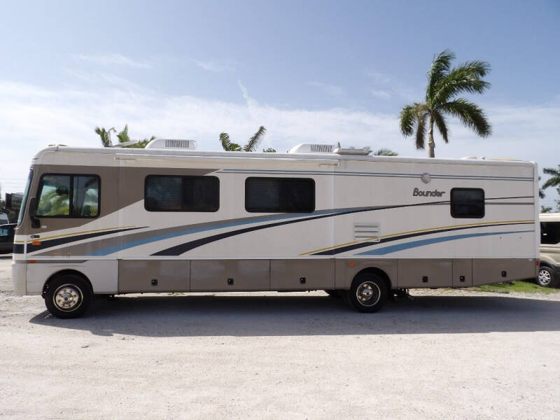 2004 Fleetwood RV 35e