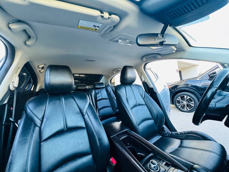 2017 Mazda MAZDA3 Touring