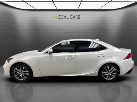 2019 Lexus IS 300