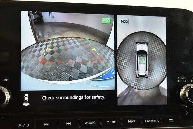 2024 Mitsubishi Outlander PHEV SE