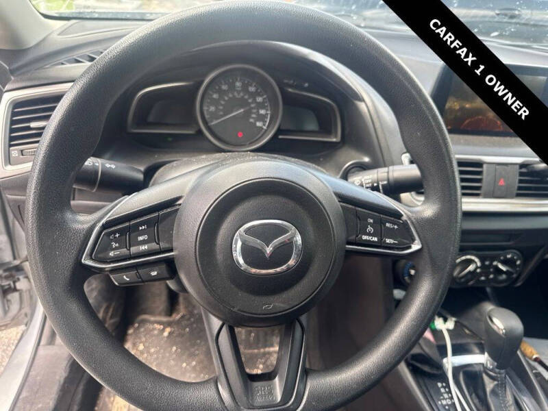 2017 Mazda MAZDA3 Sport